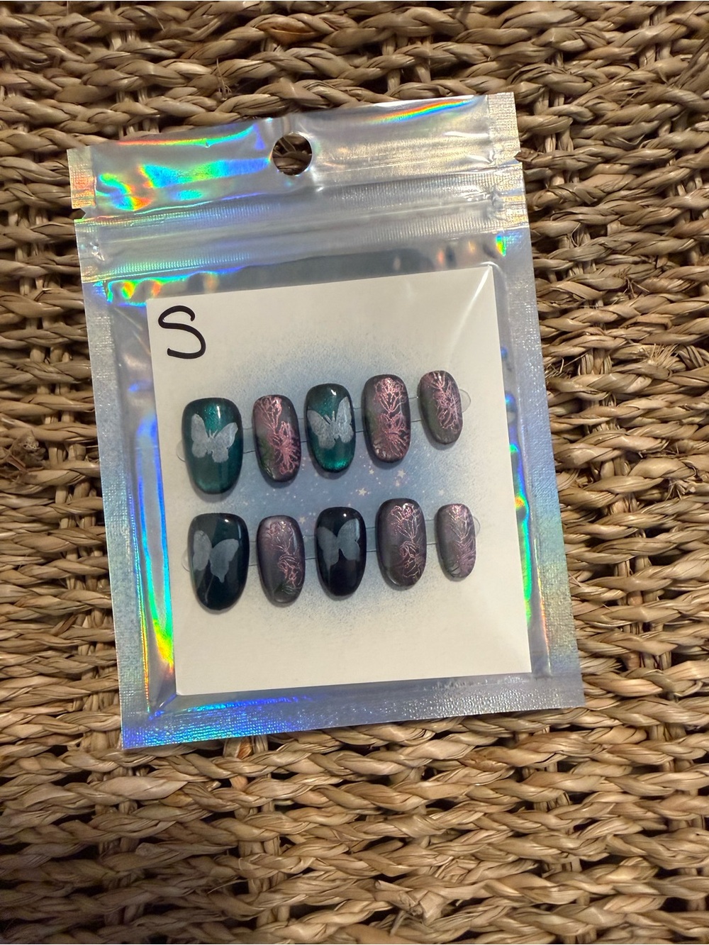 Butterfly Accent Press-On Nails in Green and Purple